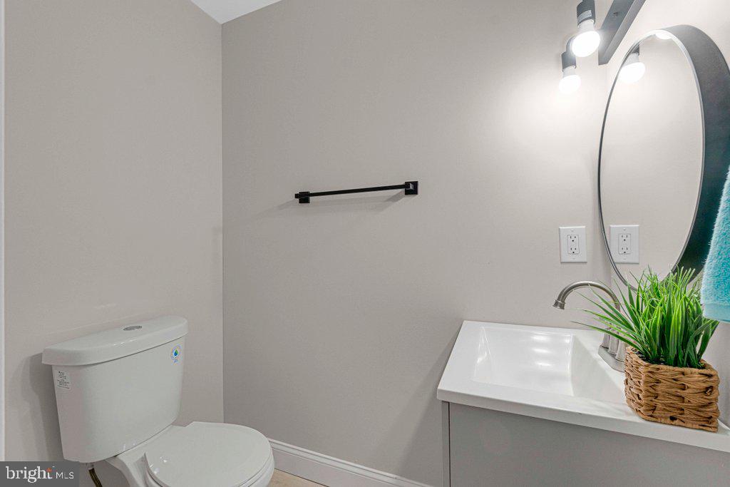 3411 Cedardale Road Baltimore, MD 21215 - Photo 22 of 53 Gallery Image 22