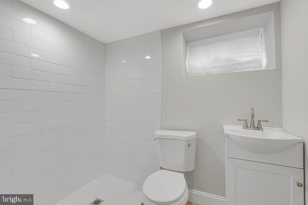 3411 Cedardale Road Baltimore, MD 21215 - Photo 46 of 53 Gallery Image 46