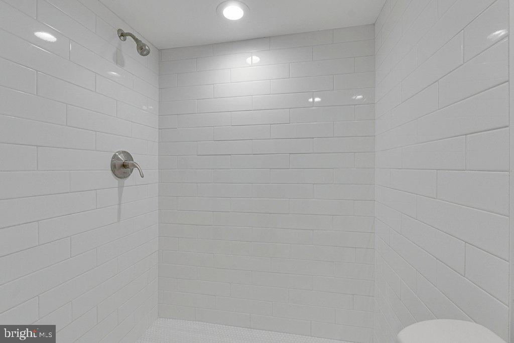 3411 Cedardale Road Baltimore, MD 21215 - Photo 47 of 53 Gallery Image 47