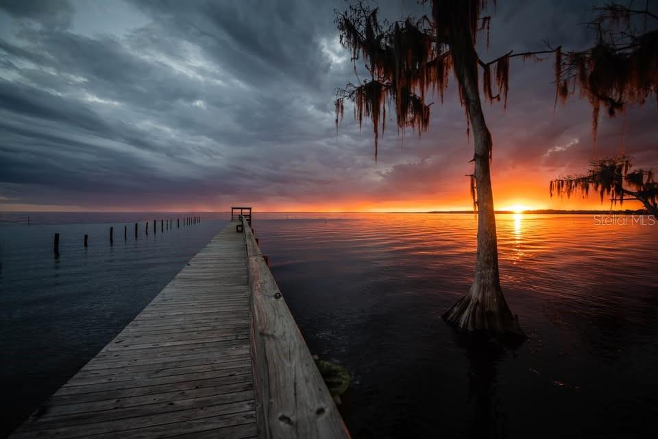 243 Georgetown Denver Road Georgetown, FL 32139 - Photo 10 of 10 a view of balcony and ocean
