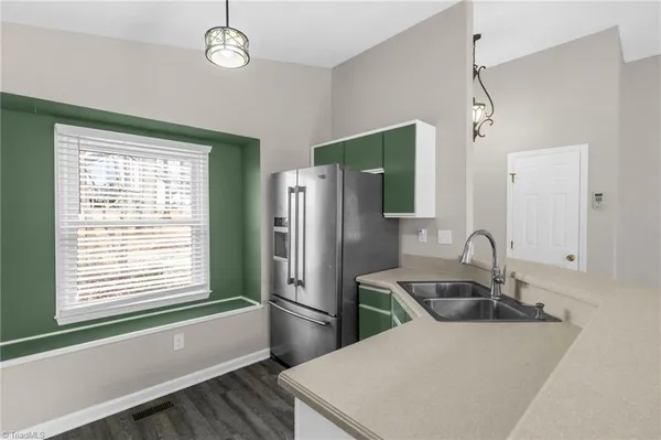 $280,000 | 9 Dunnberry Court, Greensboro, NC 27455