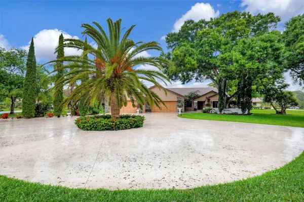 $1,250,000 | 5355 Northwest 77th Terrace, Coral Springs, FL 33067
