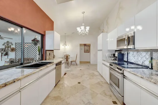 $1,250,000 | 5355 Northwest 77th Terrace, Coral Springs, FL 33067