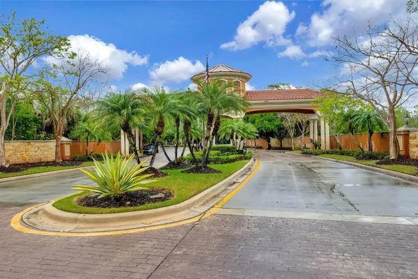 $1,250,000 | 5355 Northwest 77th Terrace, Coral Springs, FL 33067