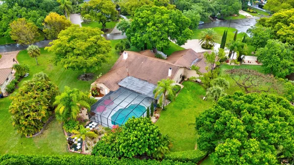$1,250,000 | 5355 Northwest 77th Terrace, Coral Springs, FL 33067