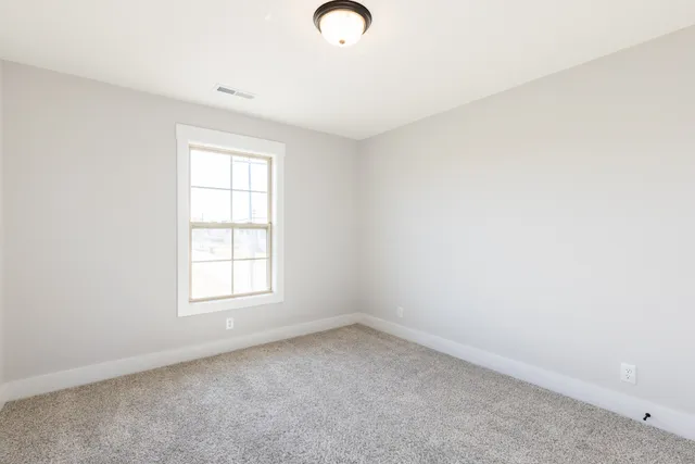 $388,900 | 1076 Cherry Blossom Lane, Clarksville, TN 37040