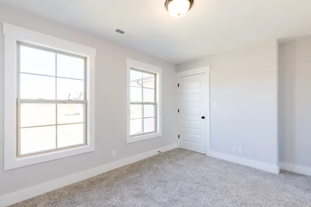 $388,900 | 1076 Cherry Blossom Lane, Clarksville, TN 37040