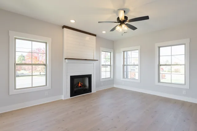 $388,900 | 1076 Cherry Blossom Lane, Clarksville, TN 37040