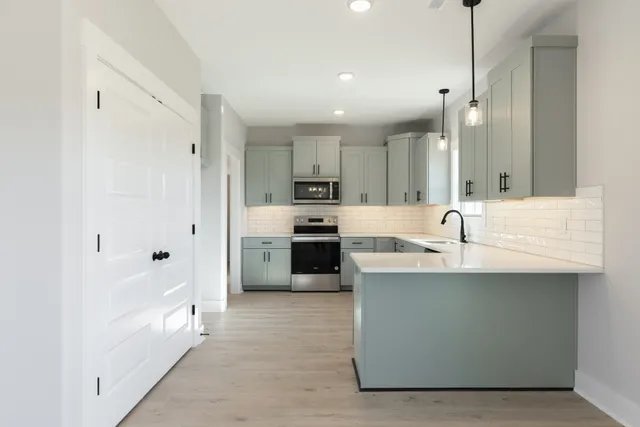 $388,900 | 1076 Cherry Blossom Lane, Clarksville, TN 37040