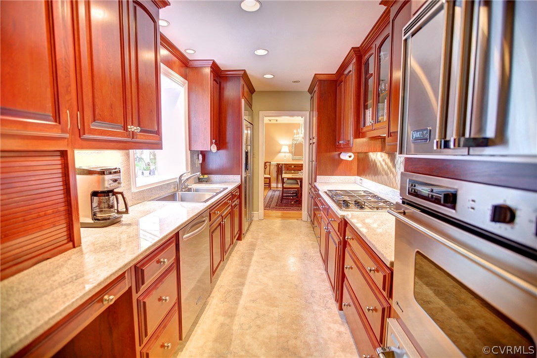 3801 Tomacee Road Richmond, VA 23221 - Photo 15 of 46 Gallery Image 15