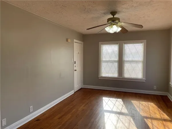 $1,250 | 332 Rosebud Avenue, Corpus Christi, TX 78404