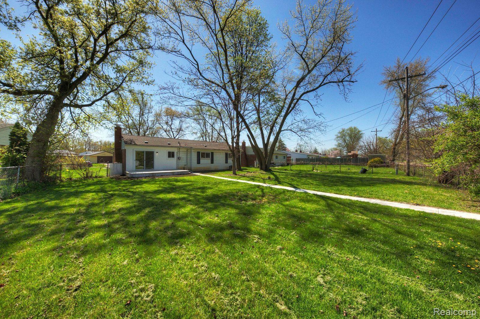 32034 Bruce Street Romulus, MI 48174 - Photo 20 of 23 Gallery Image 20