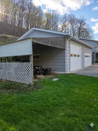 $420,000 | 4811 Lynn Hollow Lane, Potosi, WI 53820