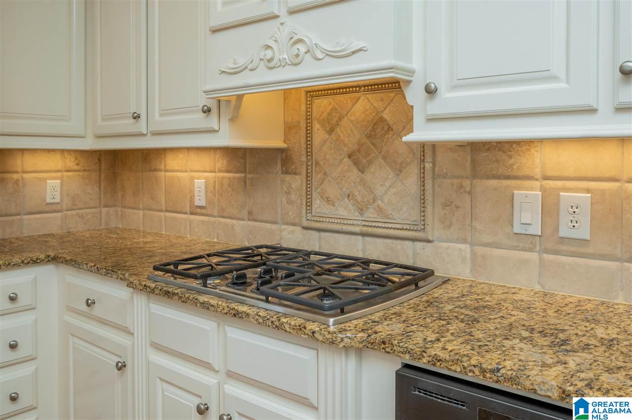 407 Woodward Road Trussville, AL 35173 - Photo 11 of 50