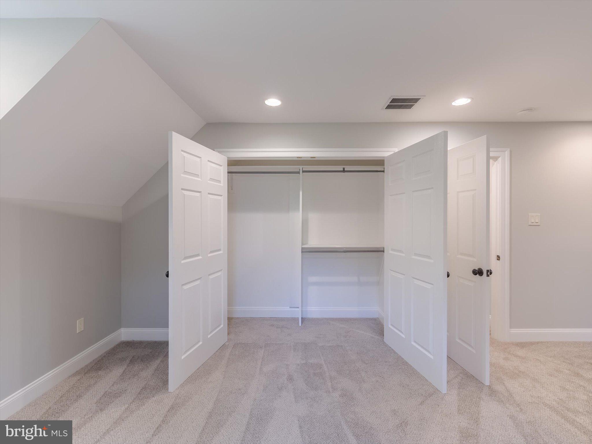 502 Painter Road Media, PA 19063 - Photo 26 of 47 2nd Fl Bedroom 1 closet