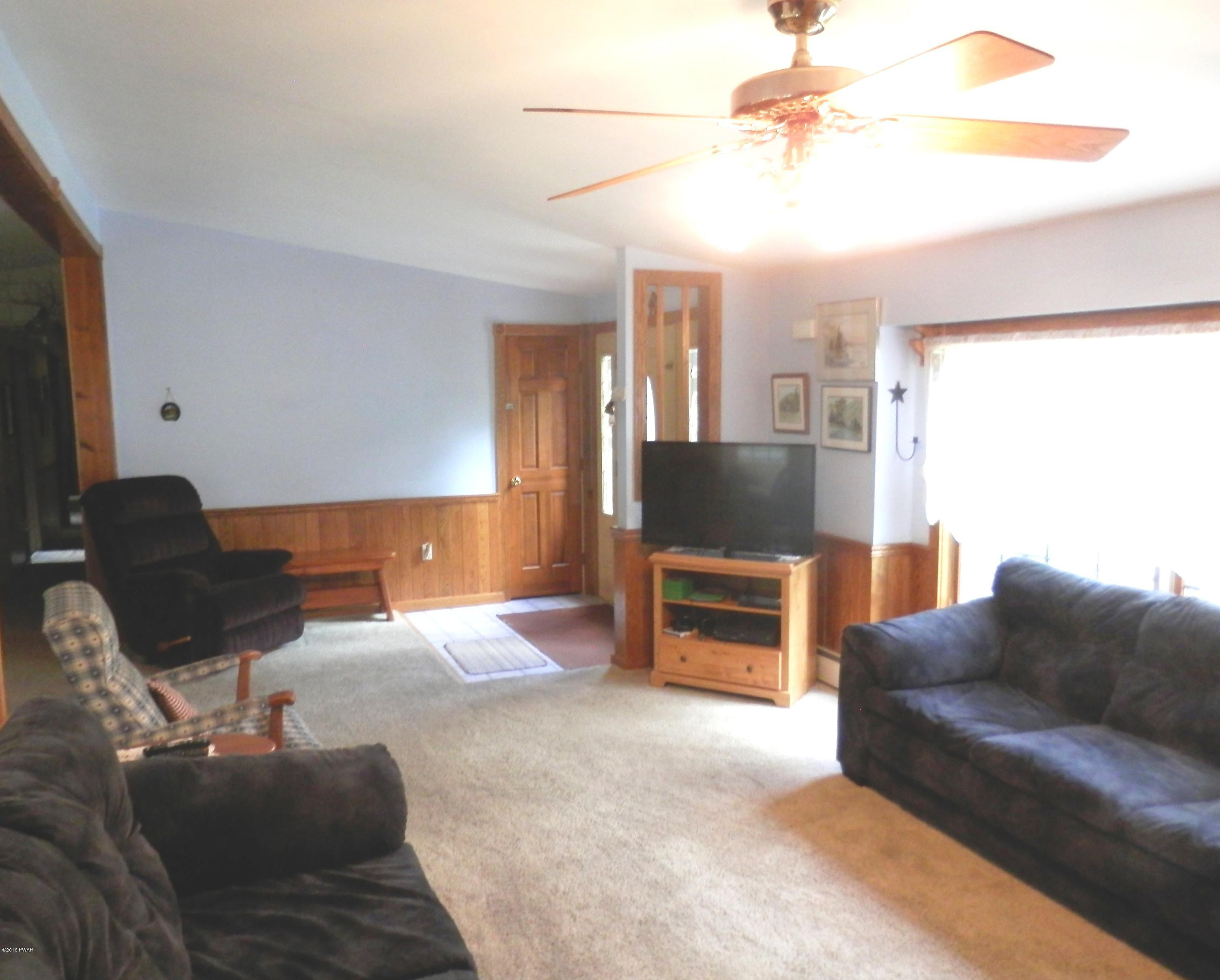 920 Ravnikar Road Forest City, PA 18421 - Photo 10 of 37 LIVING ROOM 2