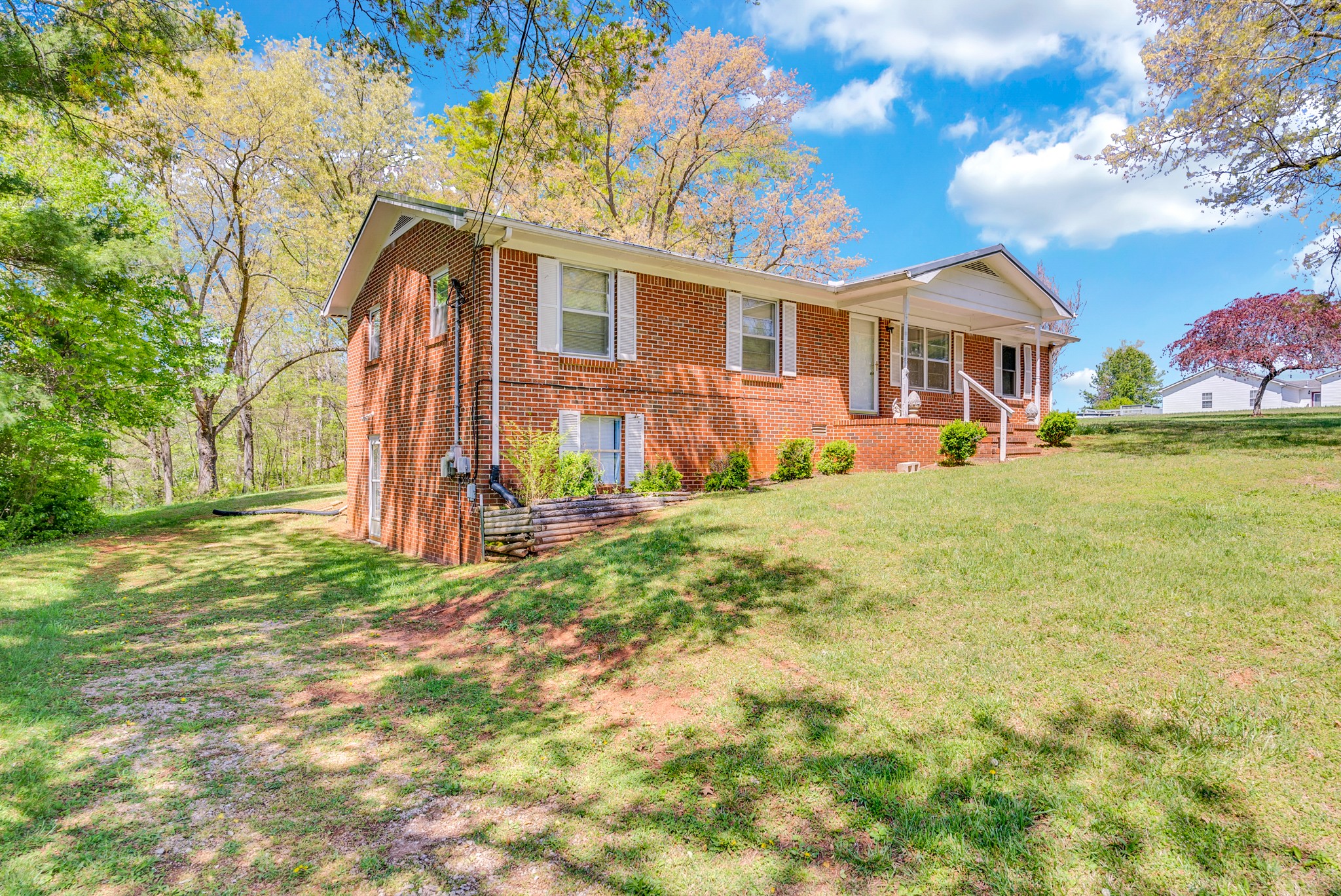 455 Spring Valley Road McMinnville, TN 37110 - Photo 2 of 35 Gallery Image 2