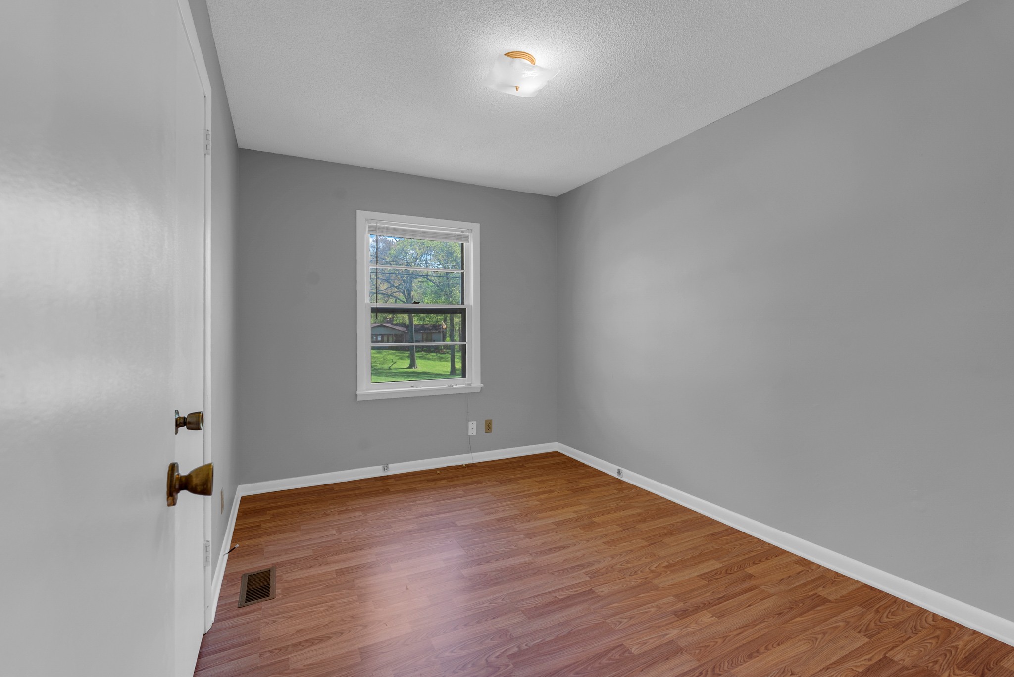 455 Spring Valley Road McMinnville, TN 37110 - Photo 27 of 35 Gallery Image 27