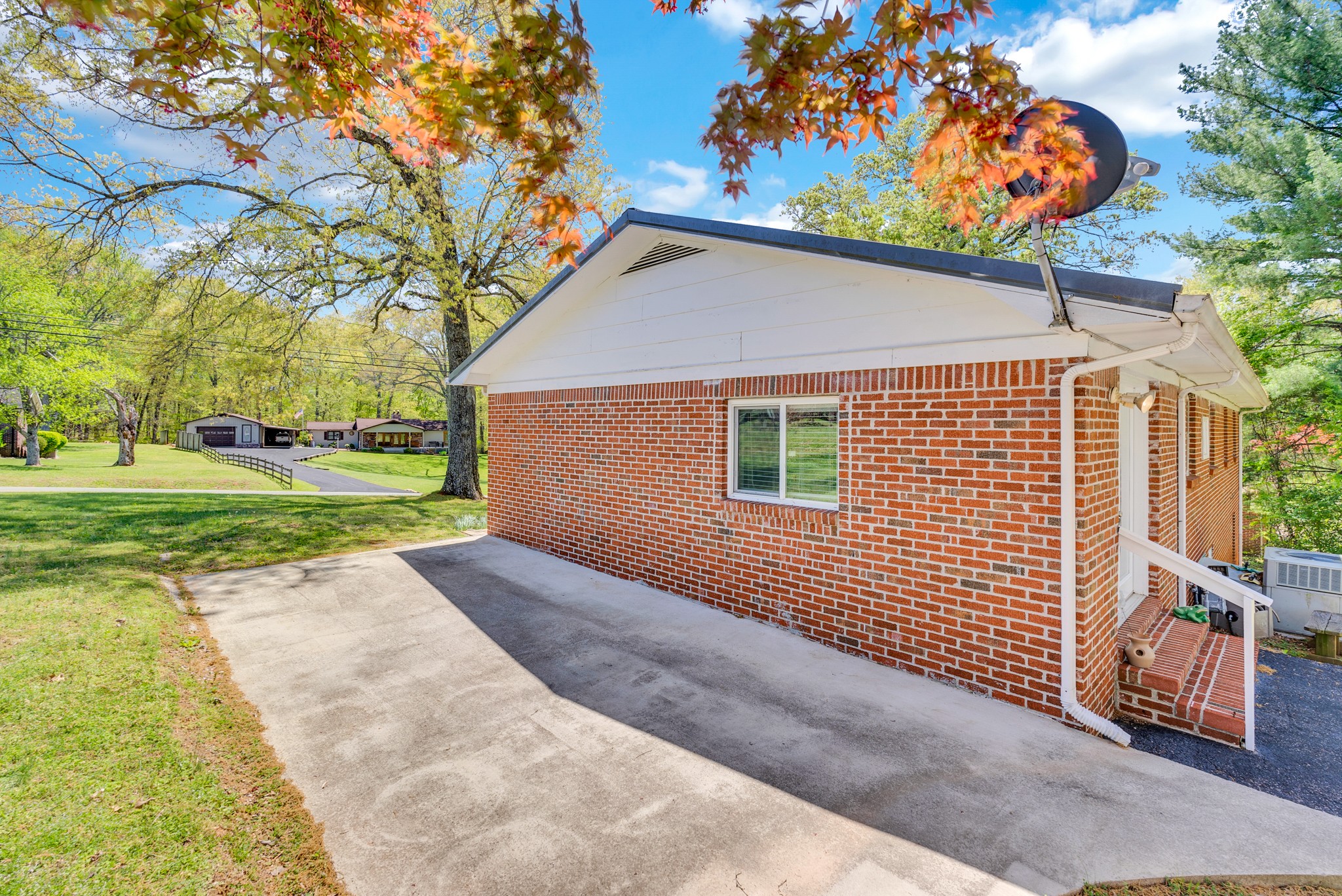 455 Spring Valley Road McMinnville, TN 37110 - Photo 7 of 35 Gallery Image 7