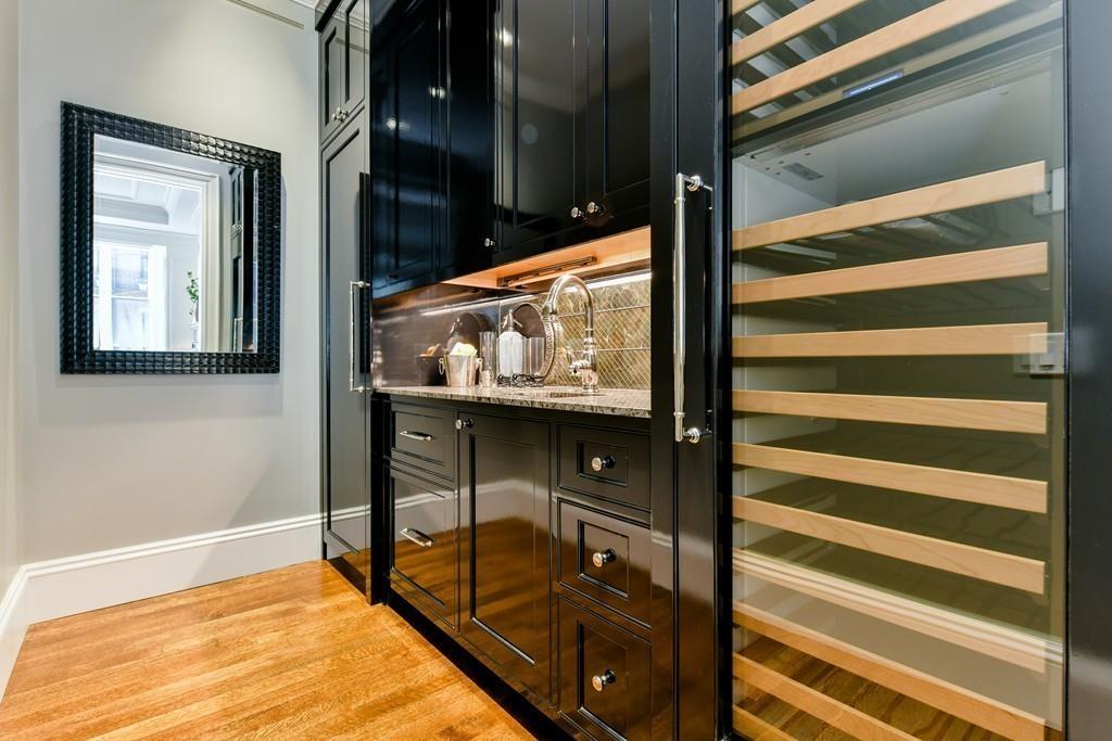 175 Beacon Street Boston, MA 02116 - Photo 13 of 35 a view of a room with gym equipment