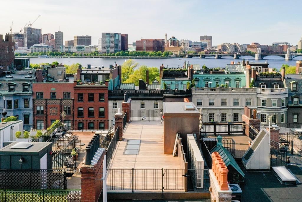 175 Beacon Street Boston, MA 02116 - Photo 33 of 35 a view of city