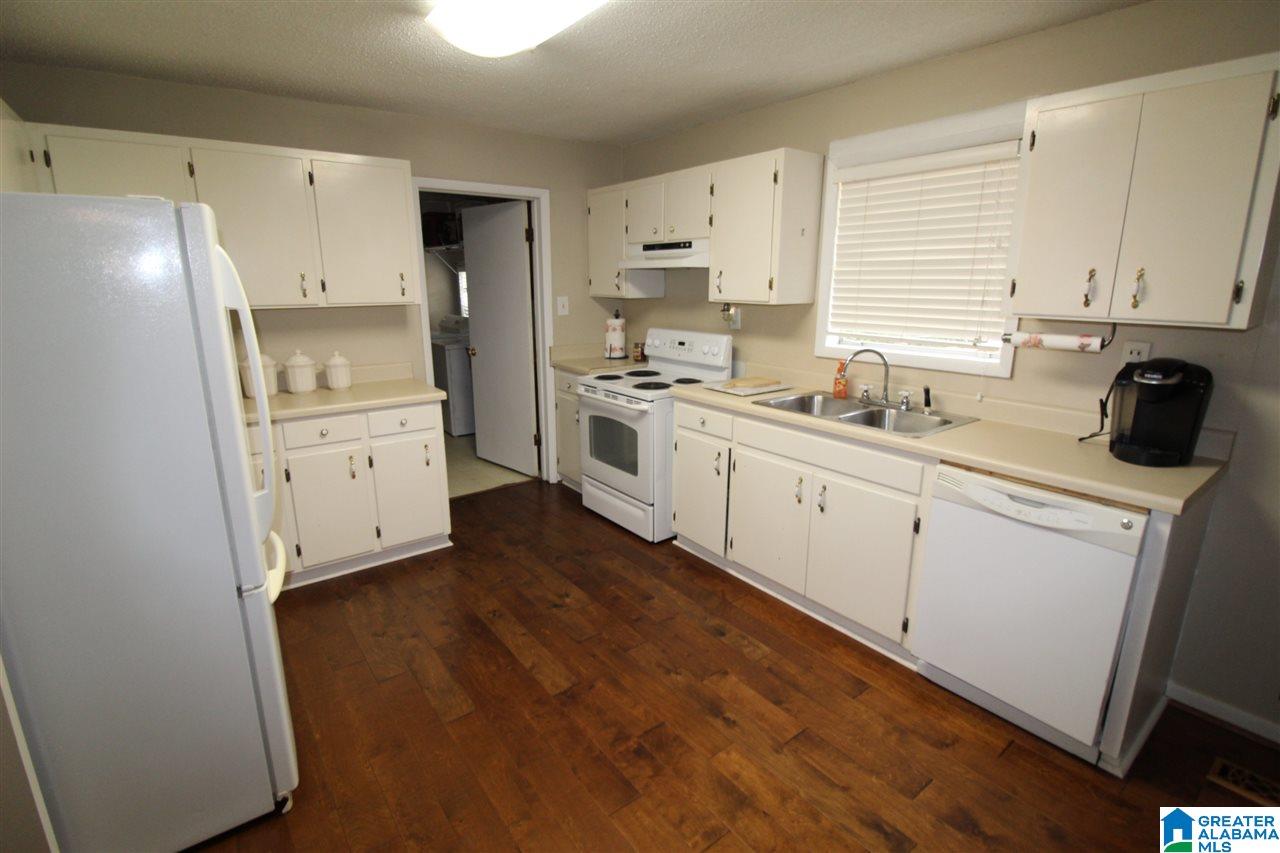 5012 Snowville Brent Road Dora, AL 35062 - Photo 8 of 28