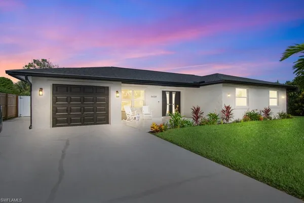 $695,000 | 3420 Balboa Circle West, Naples, FL 34105