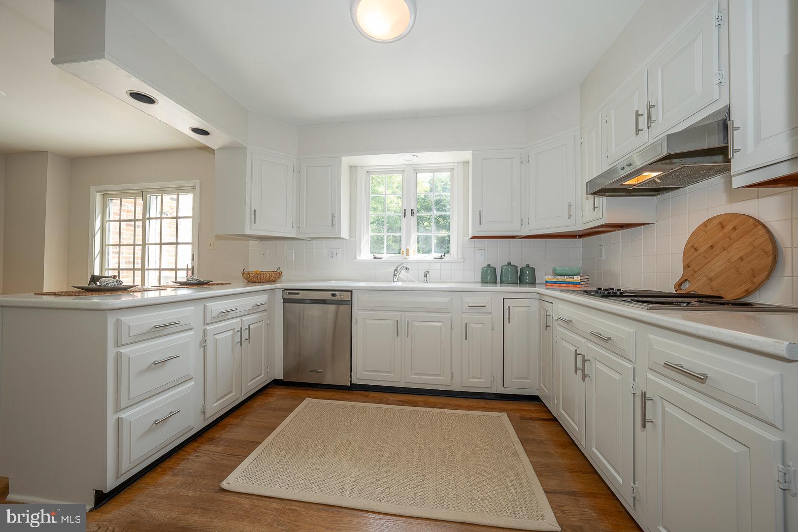 1117 Ivymont Road Bryn Mawr, PA 19010 - Photo 19 of 57