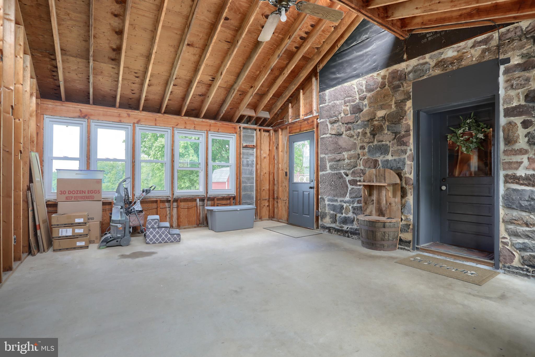 6767 Schoolhouse Road Hershey, PA 17033 - Photo 11 of 51