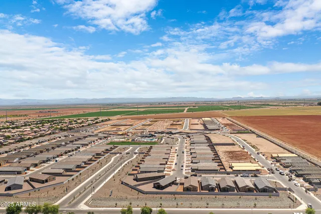 $2,000 | 30450 Sage Street, San Tan Valley, AZ 85143