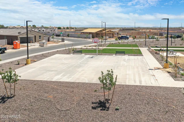 $2,000 | 30450 Sage Street, San Tan Valley, AZ 85143