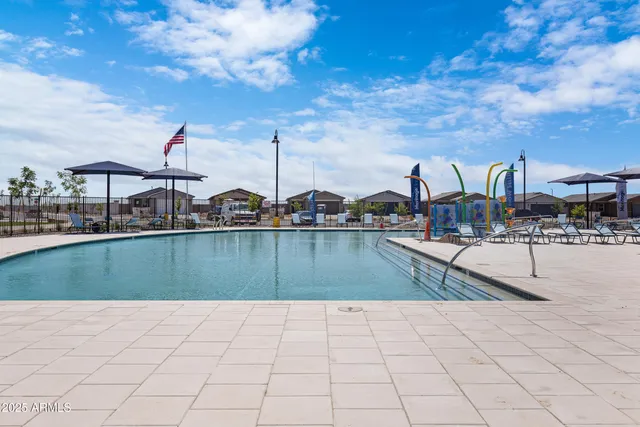 $2,000 | 30450 Sage Street, San Tan Valley, AZ 85143