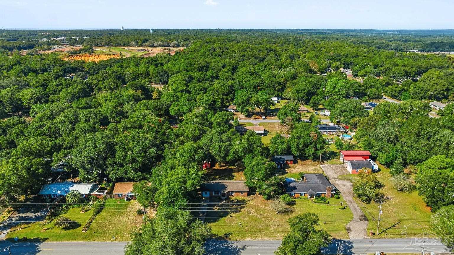 4305 Galt City Road Milton, FL 32583 - Photo 7 of 48