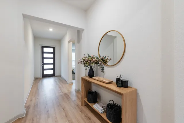 $569,900 | 2021 Gold Dust Trail, Leander, TX 78641