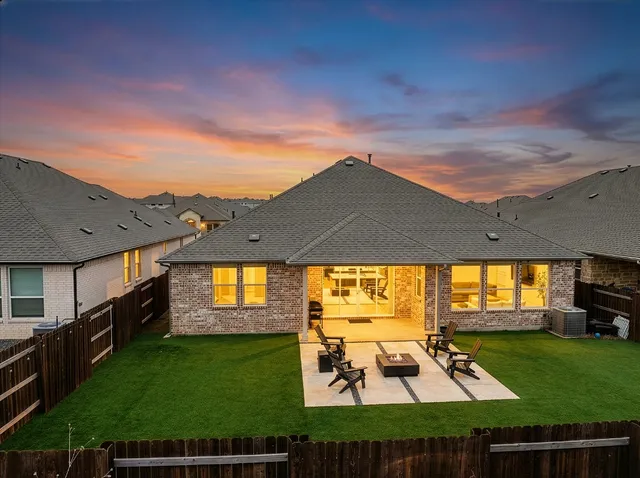 $569,900 | 2021 Gold Dust Trail, Leander, TX 78641