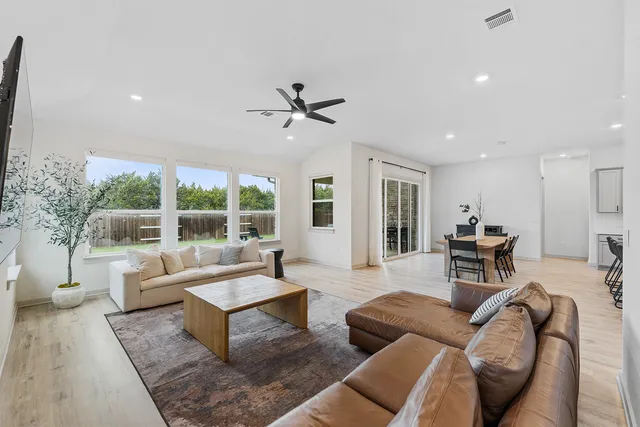 $569,900 | 2021 Gold Dust Trail, Leander, TX 78641