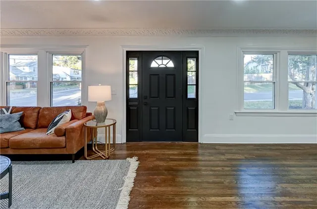 $500,000 | 5000 Fontana Street, Roeland Park, KS 66205