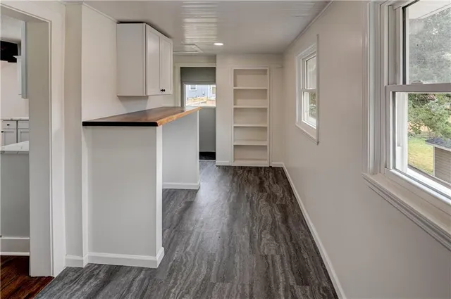 $500,000 | 5000 Fontana Street, Roeland Park, KS 66205