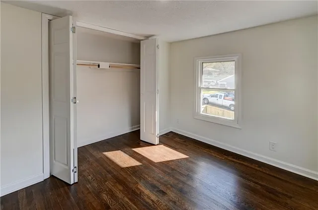 $500,000 | 5000 Fontana Street, Roeland Park, KS 66205