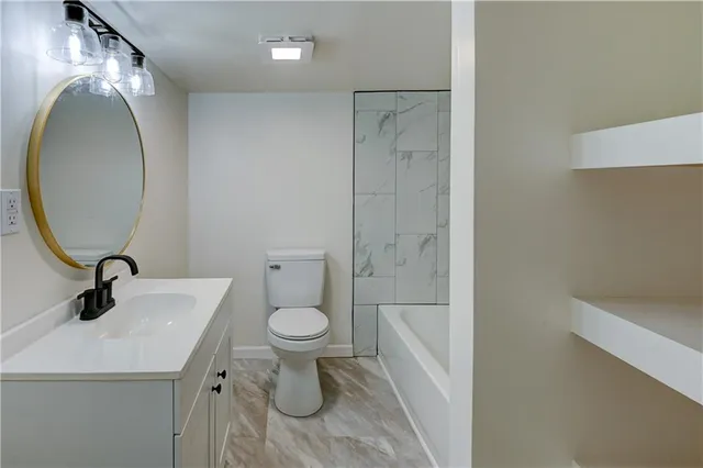 $500,000 | 5000 Fontana Street, Roeland Park, KS 66205