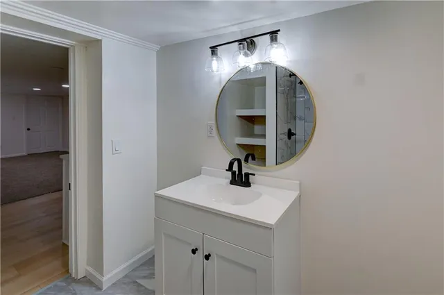 $500,000 | 5000 Fontana Street, Roeland Park, KS 66205