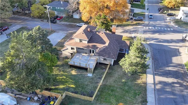$500,000 | 5000 Fontana Street, Roeland Park, KS 66205