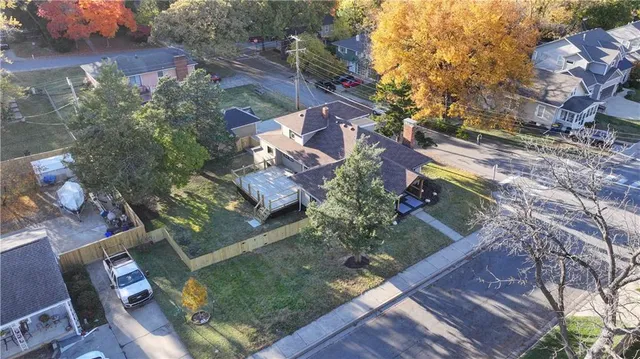 $500,000 | 5000 Fontana Street, Roeland Park, KS 66205