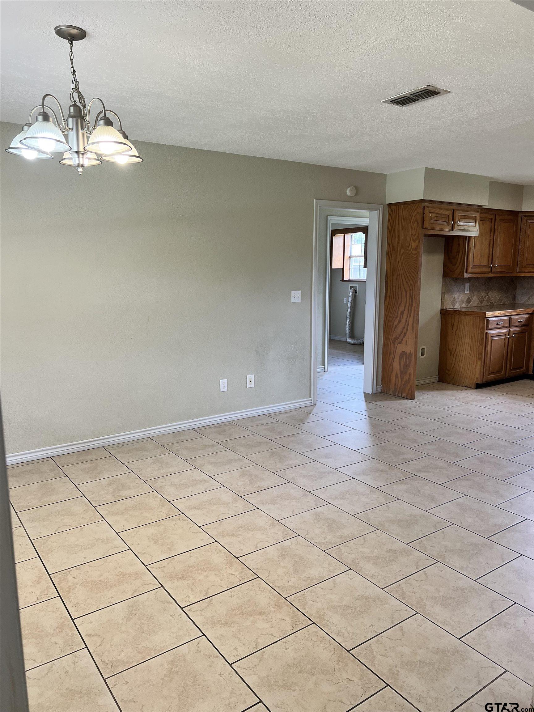 1002 South Boyd Street Lindale, TX 75771 - Photo 20 of 41