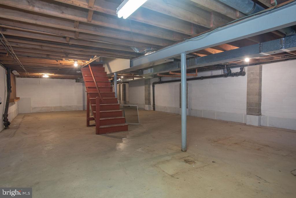 305 Dove Drive Newark, DE 19713 - Photo 35 of 37