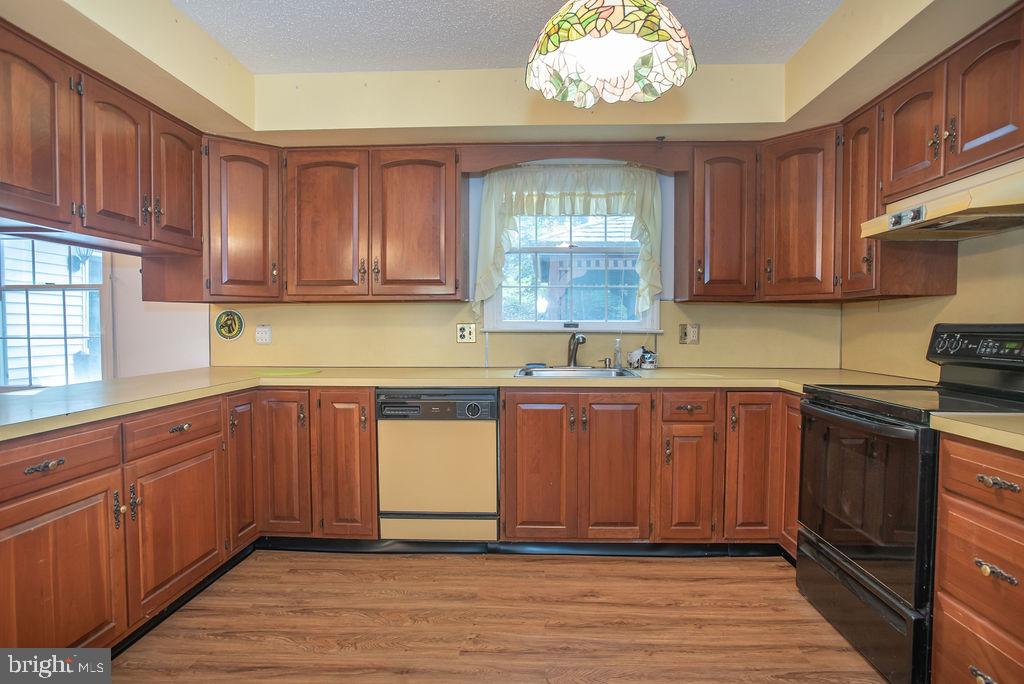 305 Dove Drive Newark, DE 19713 - Photo 10 of 37