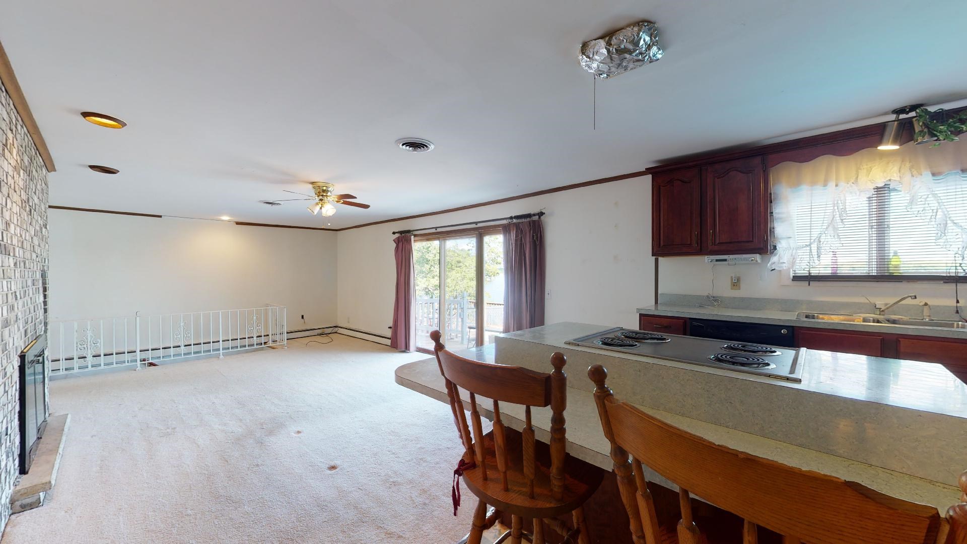 260 Maple Grove Lane Springfield, IL 62712 - Photo 8 of 18