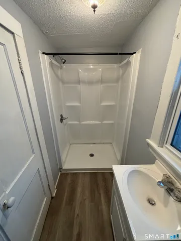 $1,250 | 126 Main Street, Terryville, CT 06786