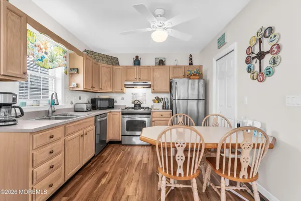 $949,000 | 107 West Beach Way, Lavallette, NJ 08735