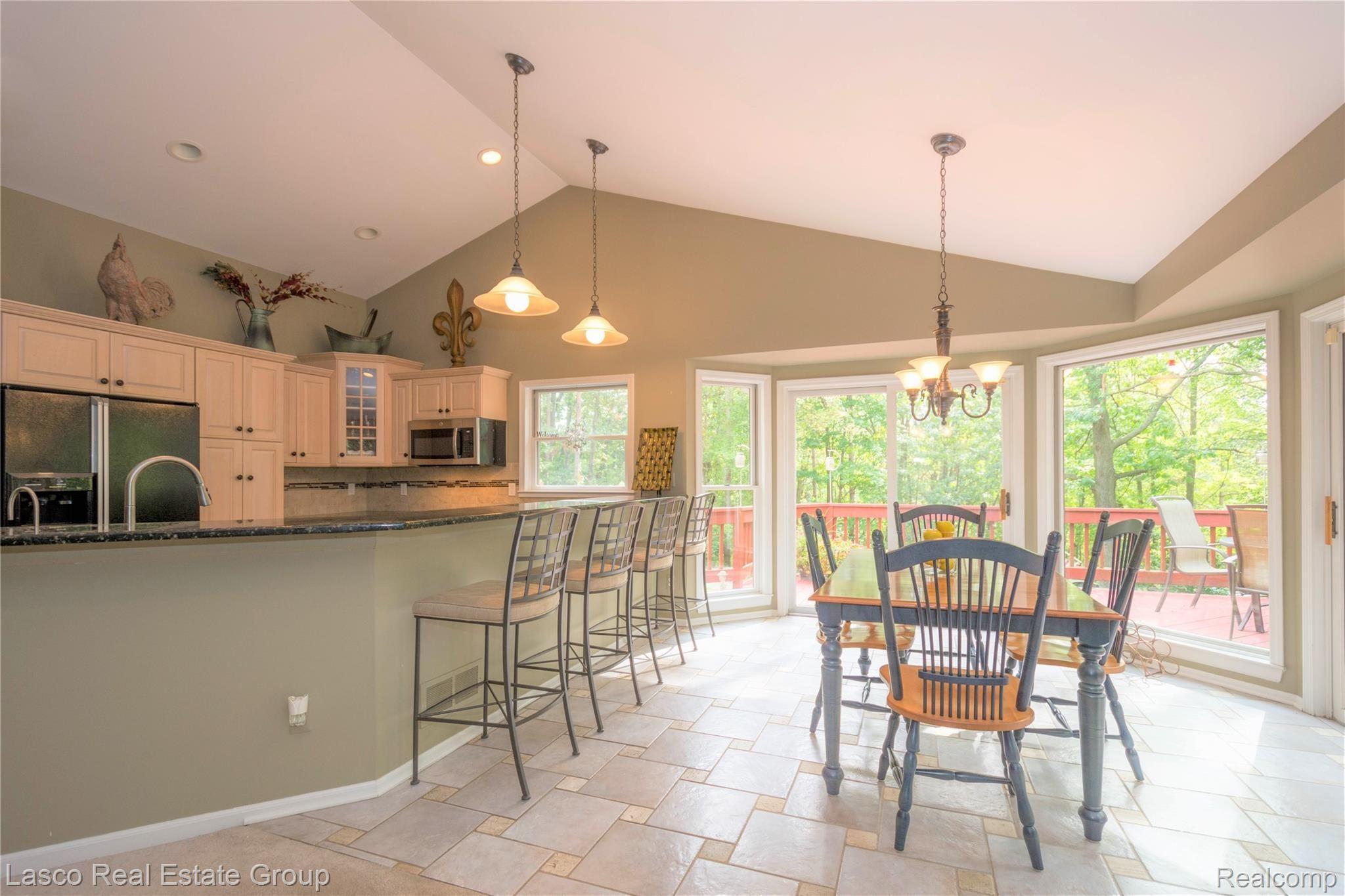 5595 Bullard Road Fenton, MI 48430 - Photo 14 of 27 DSC_07451.jpg